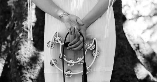 Lake Illawarra Hotel - Live Music by Grace Marea