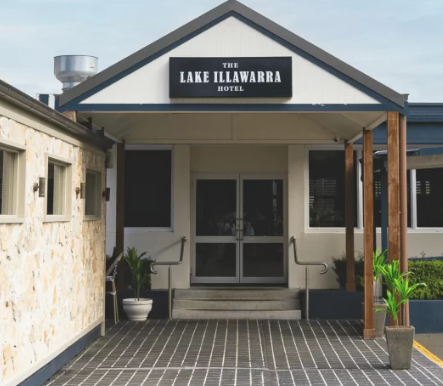 Lake Illawarra Hotel - Live Music