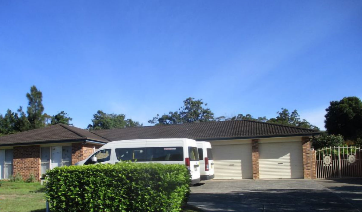 Lyndhurst Drive Centre